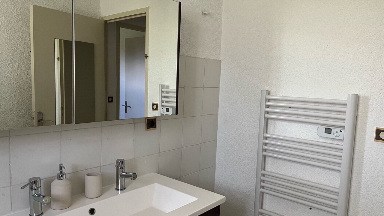 Photo of Bathroom in Entraigues-sur-la-Sorgue