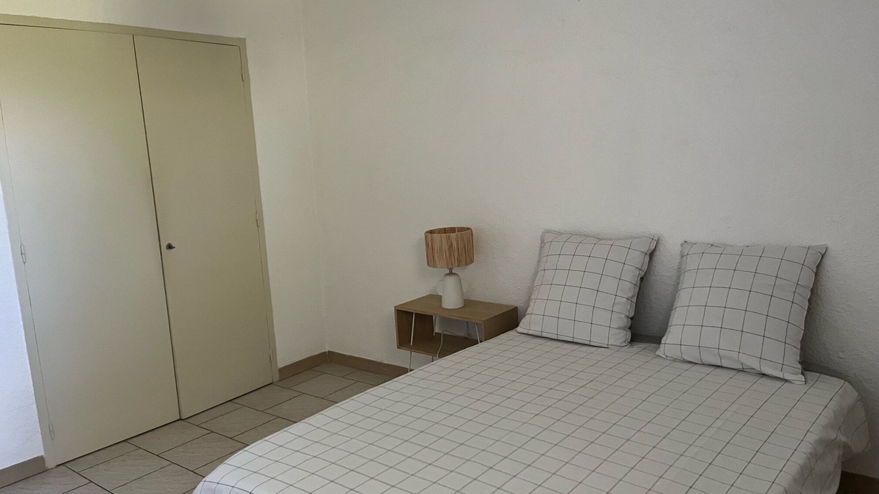Photo of Bedroom in Entraigues-sur-la-Sorgue