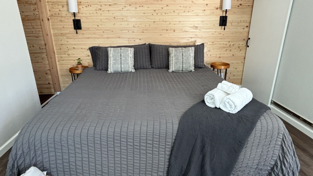 Photo of Bedroom in Burleson