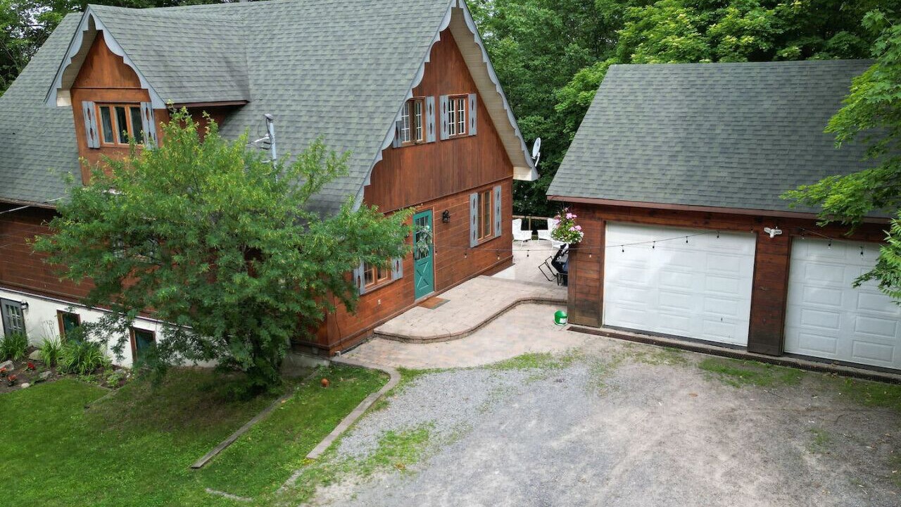 Photo of Outdoor in Cantley