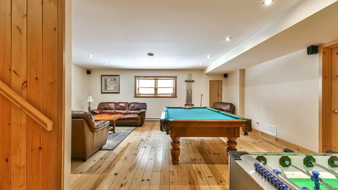 Photo of Bedroom in Fiddler Lake Resort