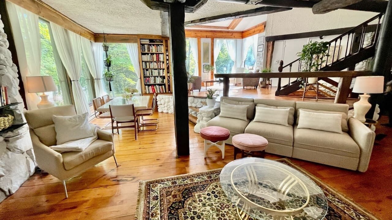 Photo of Livingroom in Cantley