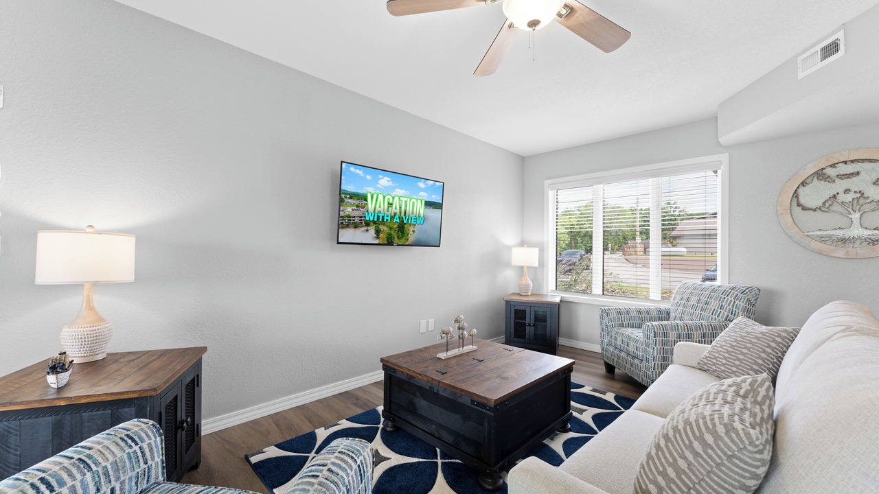 Photo of Livingroom in Kimberling City