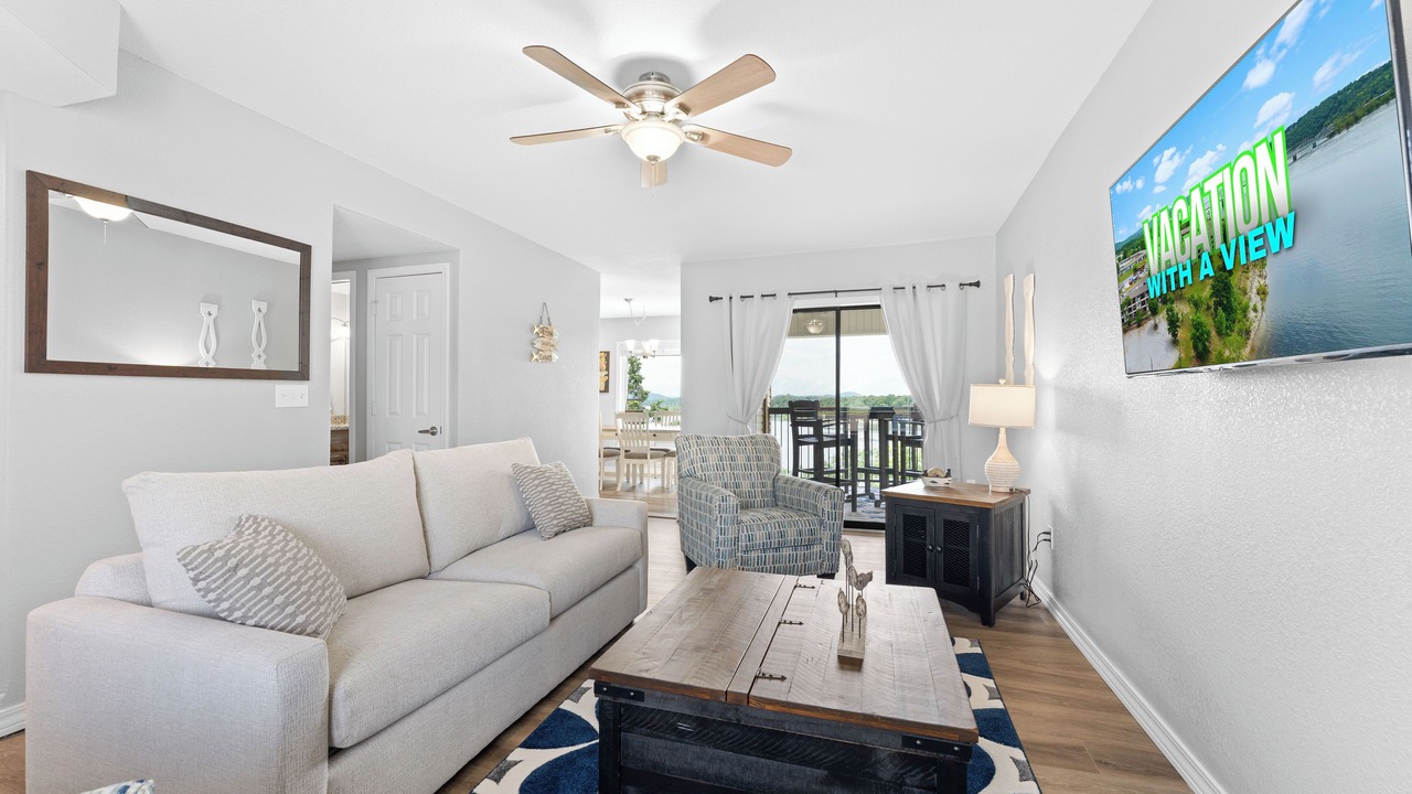 Photo of Livingroom in Kimberling City