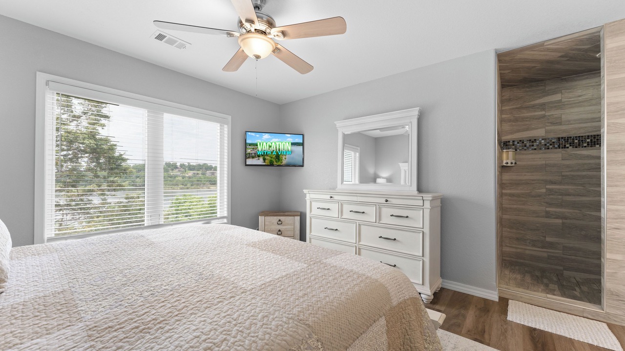 Photo of Bedroom in Kimberling City