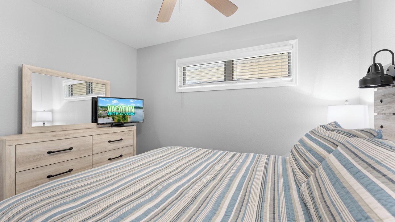 Photo of Bedroom in Kimberling City