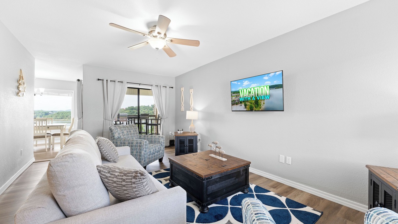 Photo of Livingroom in Kimberling City