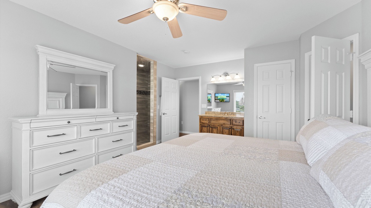 Photo of Bedroom in Kimberling City