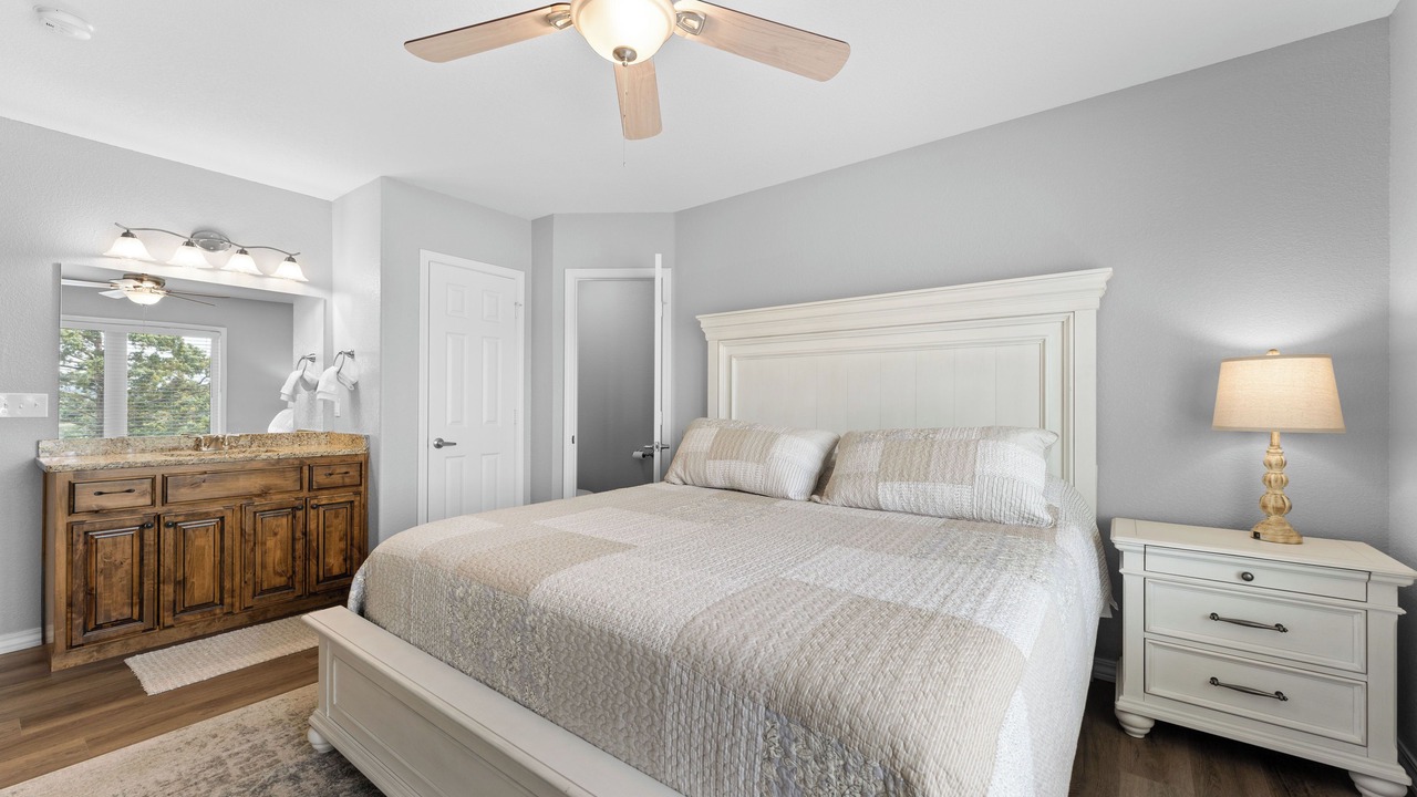 Photo of Bedroom in Kimberling City