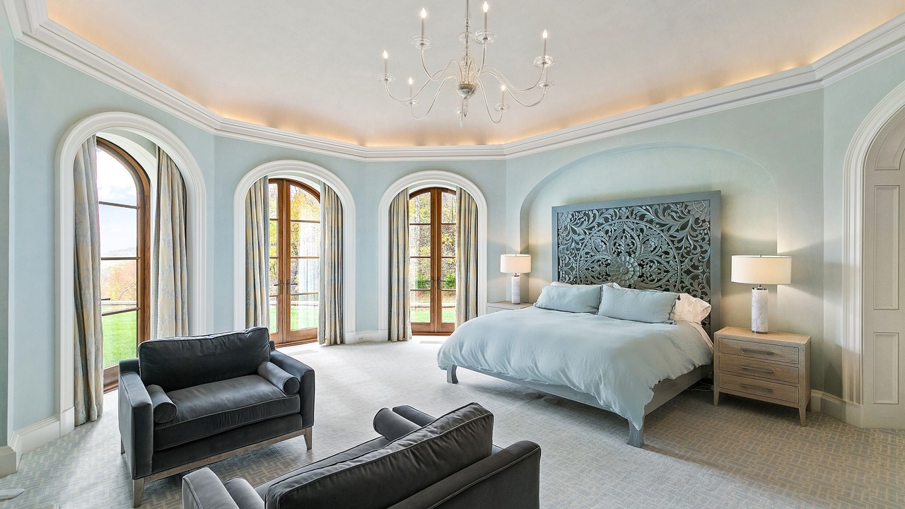 Photo of Bedroom in Cobham