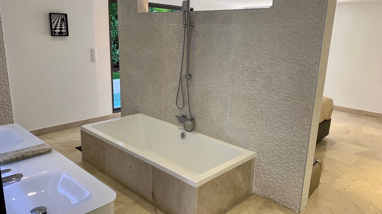 Photo of Bathroom in Jacou
