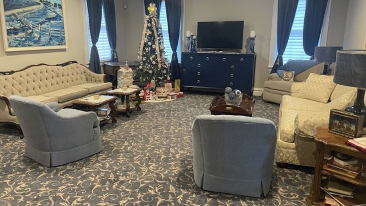 Photo of Livingroom in St. Clair County
