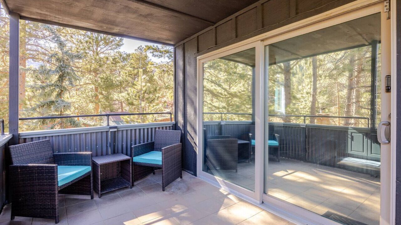 Photo of Patio Balcony in Green Mountain Falls