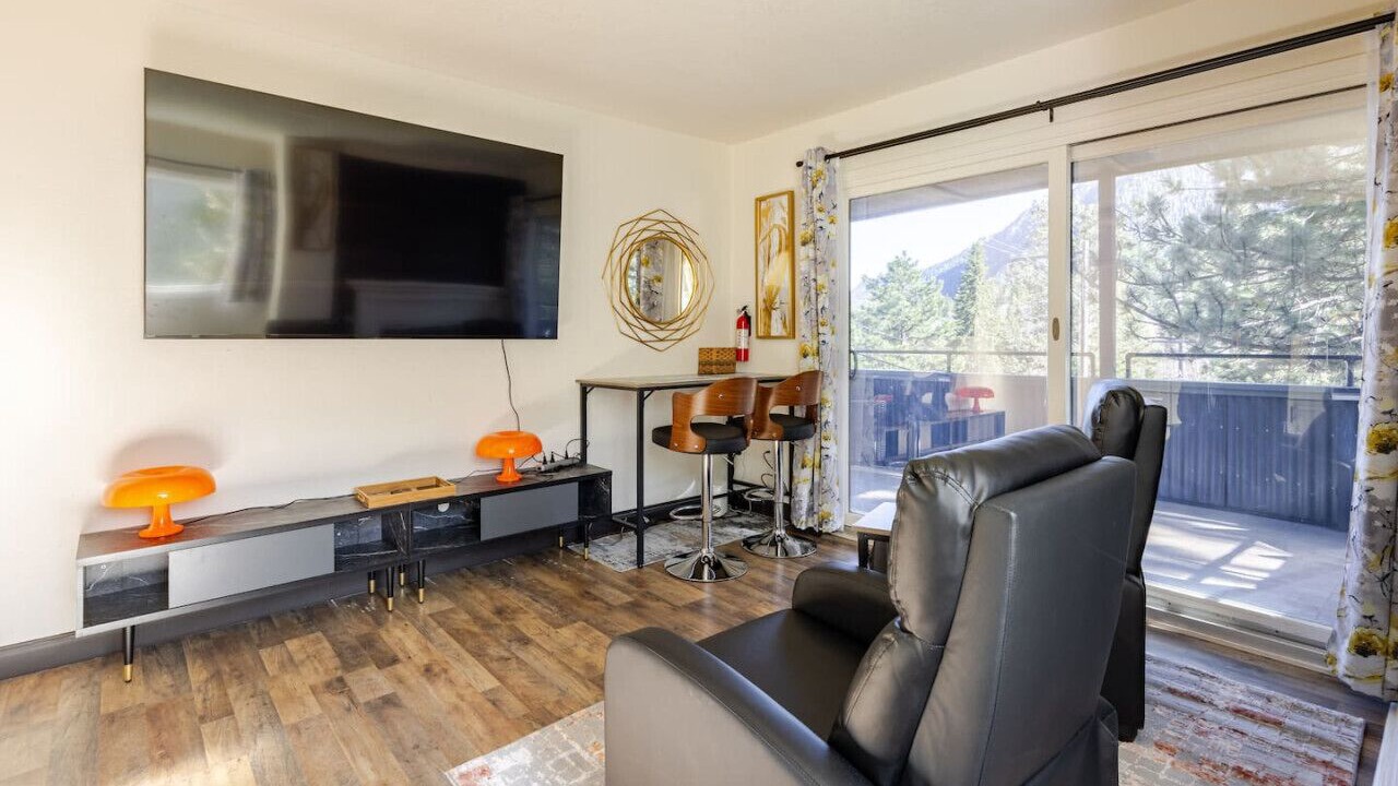 Photo of Livingroom in Green Mountain Falls