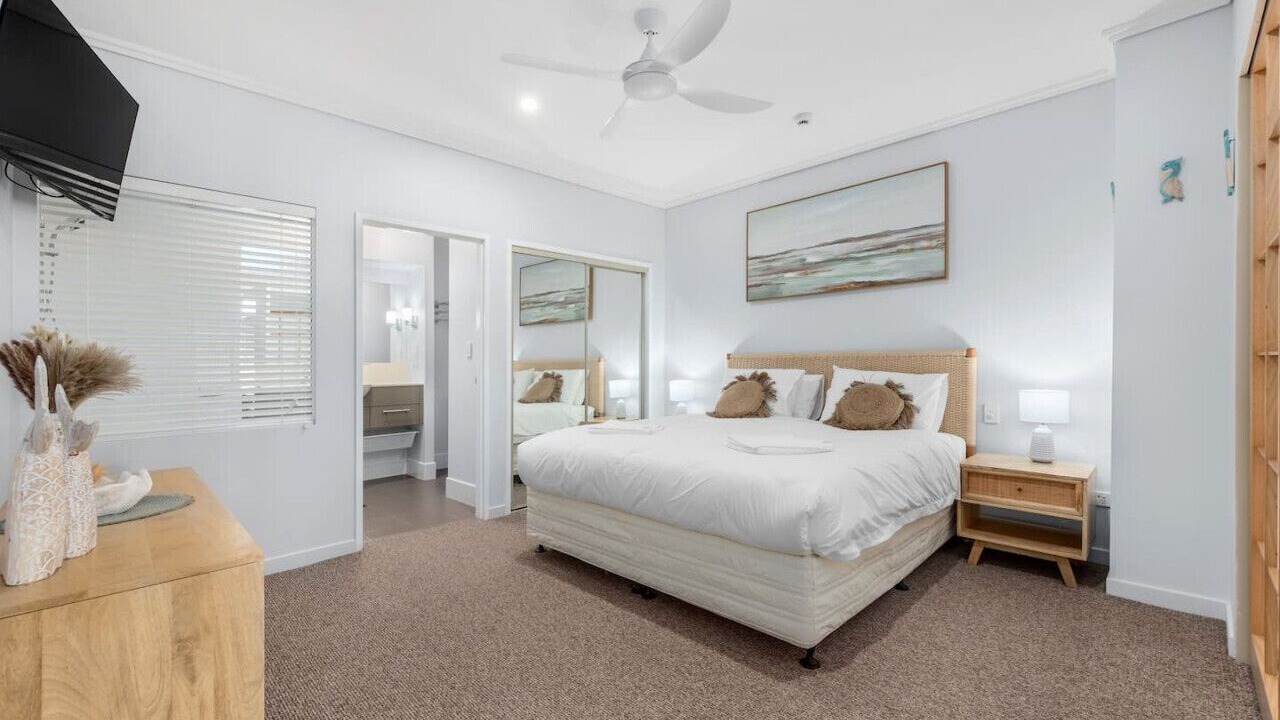 Photo of Bedroom in Urangan