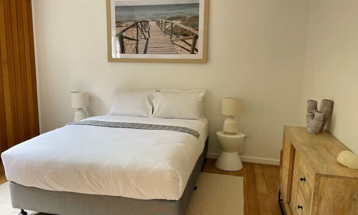 Photo of Bedroom in Lake Tyers Beach