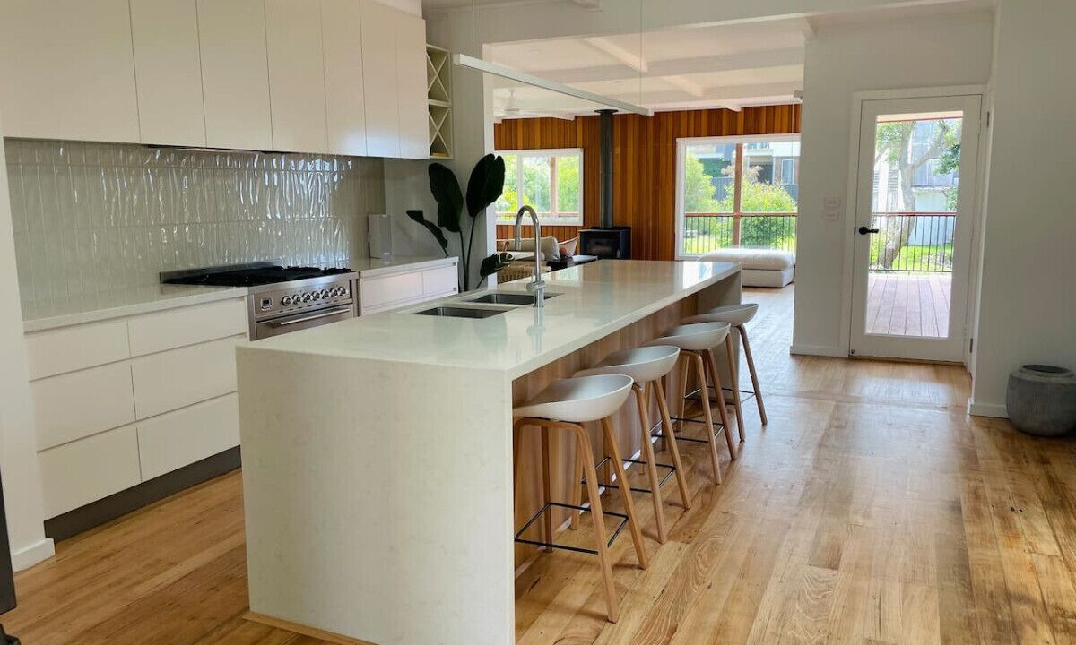 Photo of Kitchen in Lake Tyers Beach