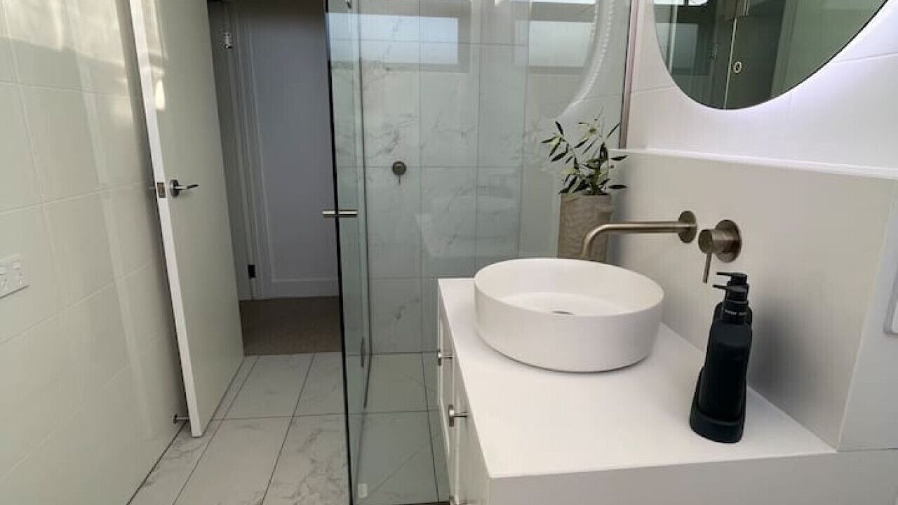 Photo of Bathroom in Lakes Entrance
