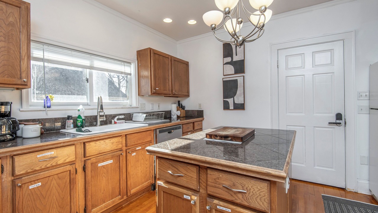 Photo of Kitchen in Shorewood