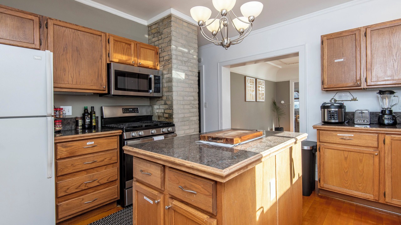 Photo of Kitchen in Shorewood