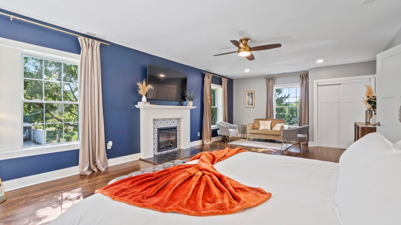 Photo of Bedroom in Topeka
