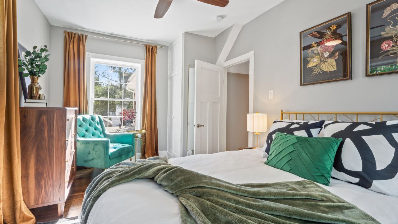 Photo of Bedroom in Topeka
