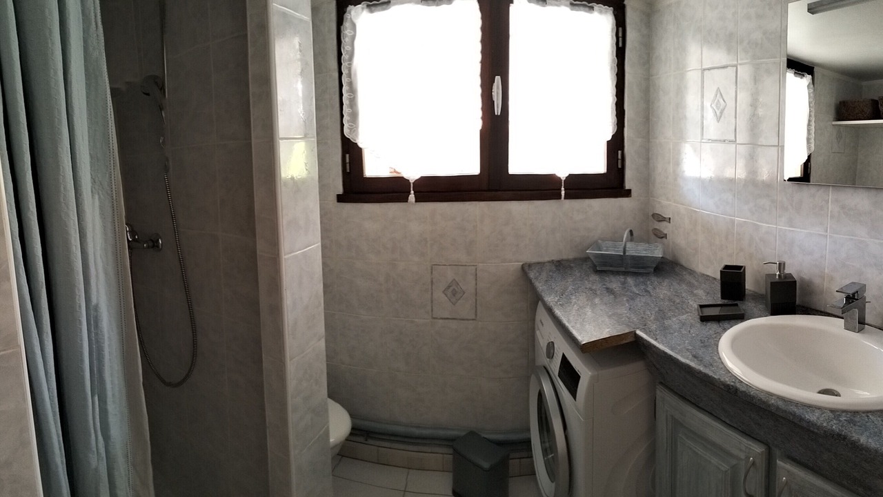 Photo of Bathroom in Hyeres