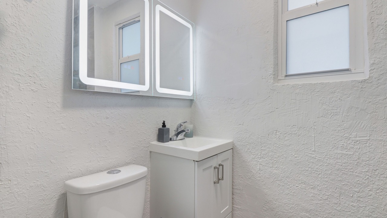 Photo of Bathroom in Miramar