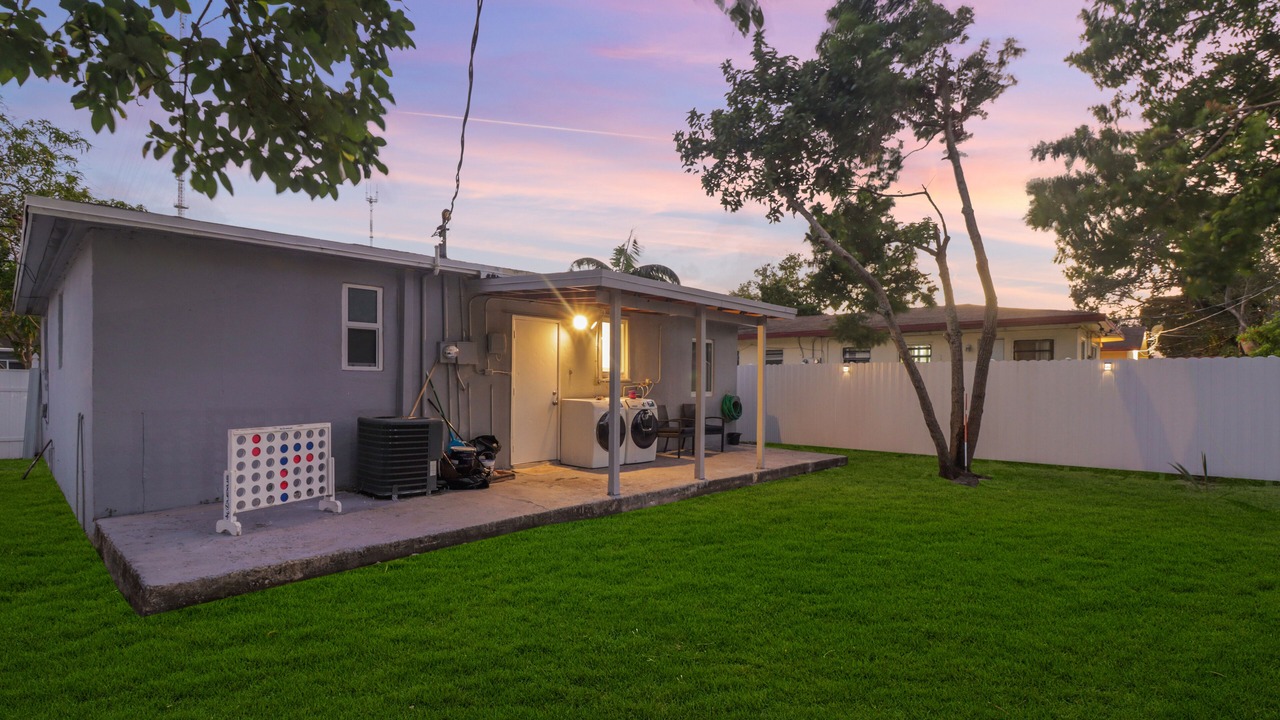 Photo of Outdoor in Miramar