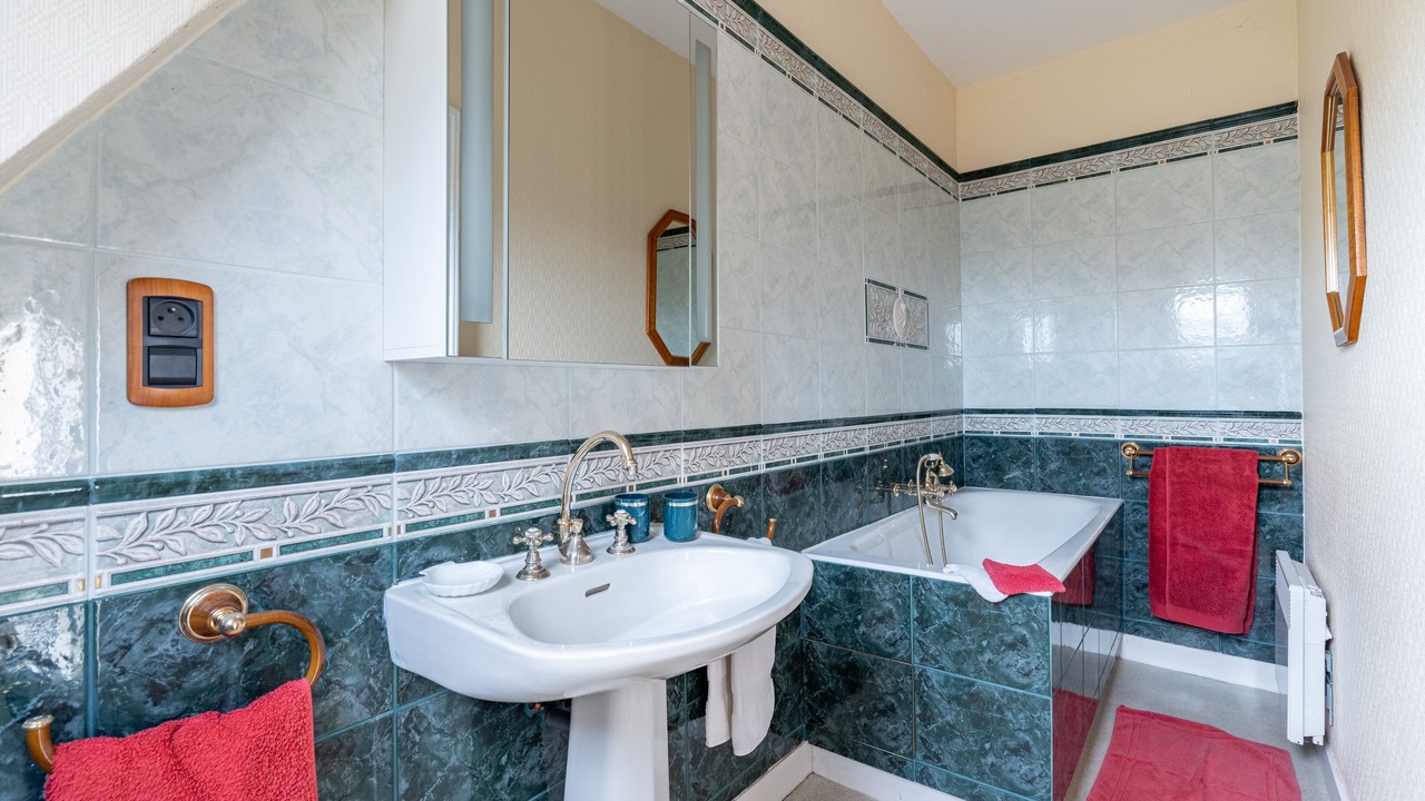 Photo of Bathroom in Dangeul