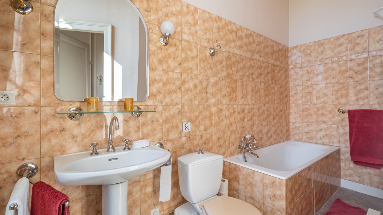 Photo of Bathroom in Dangeul