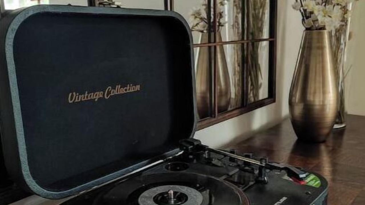 Photo of Bedroom in Sainte-Opportune-la-Mare