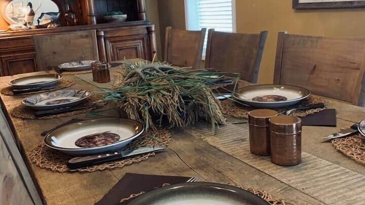 Photo of Others in Ethel