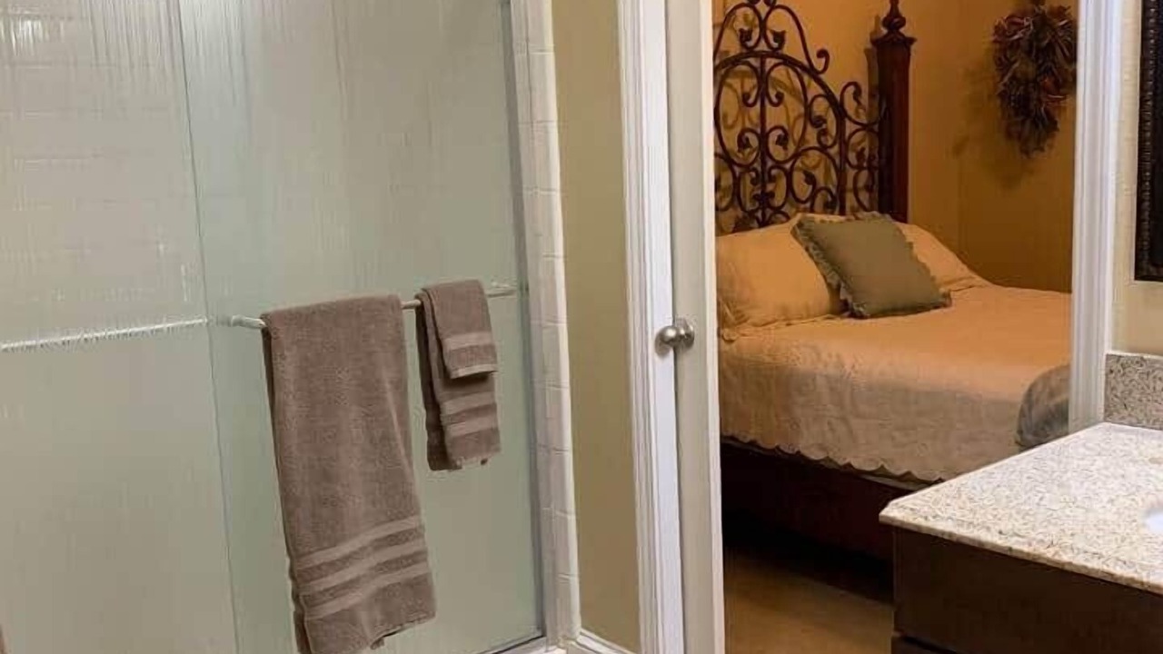 Photo of Bathroom in Ethel