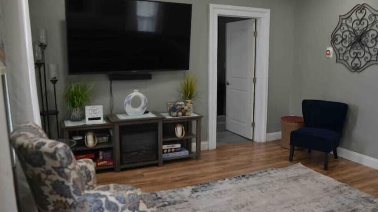Photo of Bedroom in Oswego