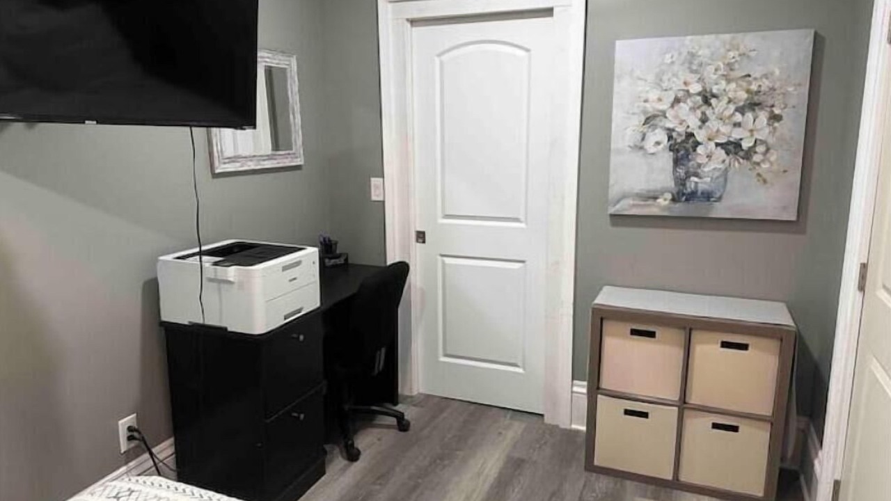 Photo of Bedroom in Oswego