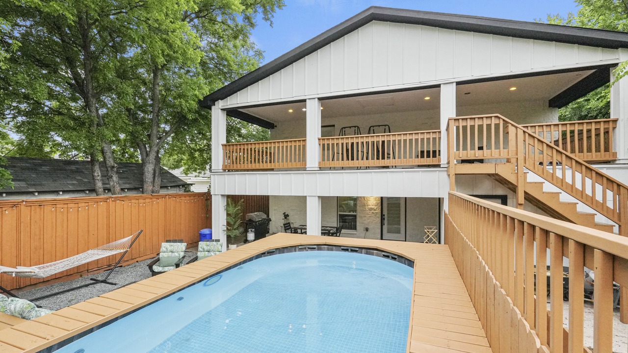 Photo of Outdoor in West Dallas