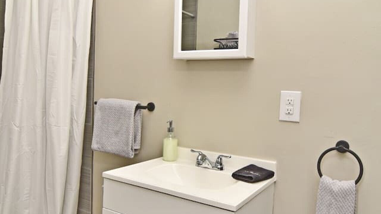 Photo of Bathroom in Winter Garden
