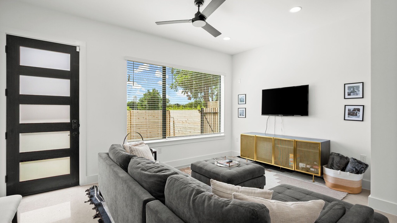 Photo of Livingroom in Westfield
