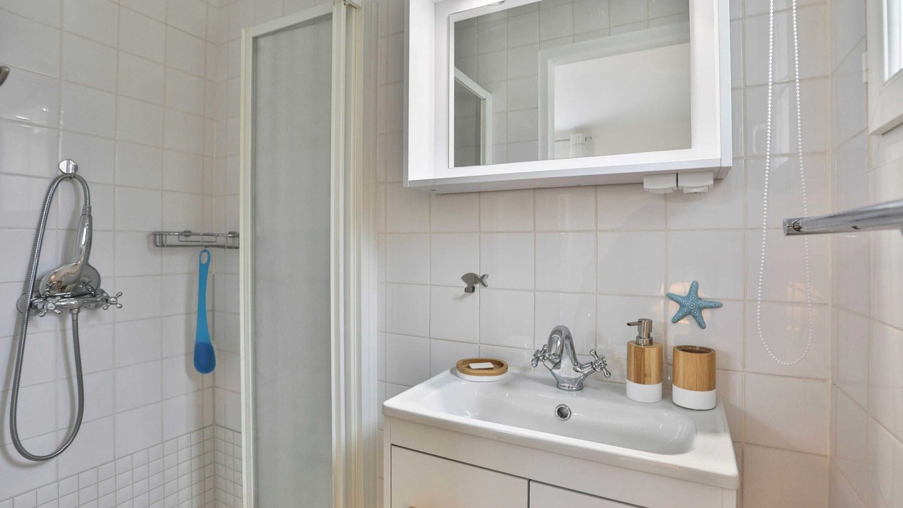 Photo of Bathroom in Talmont-Saint-Hilaire