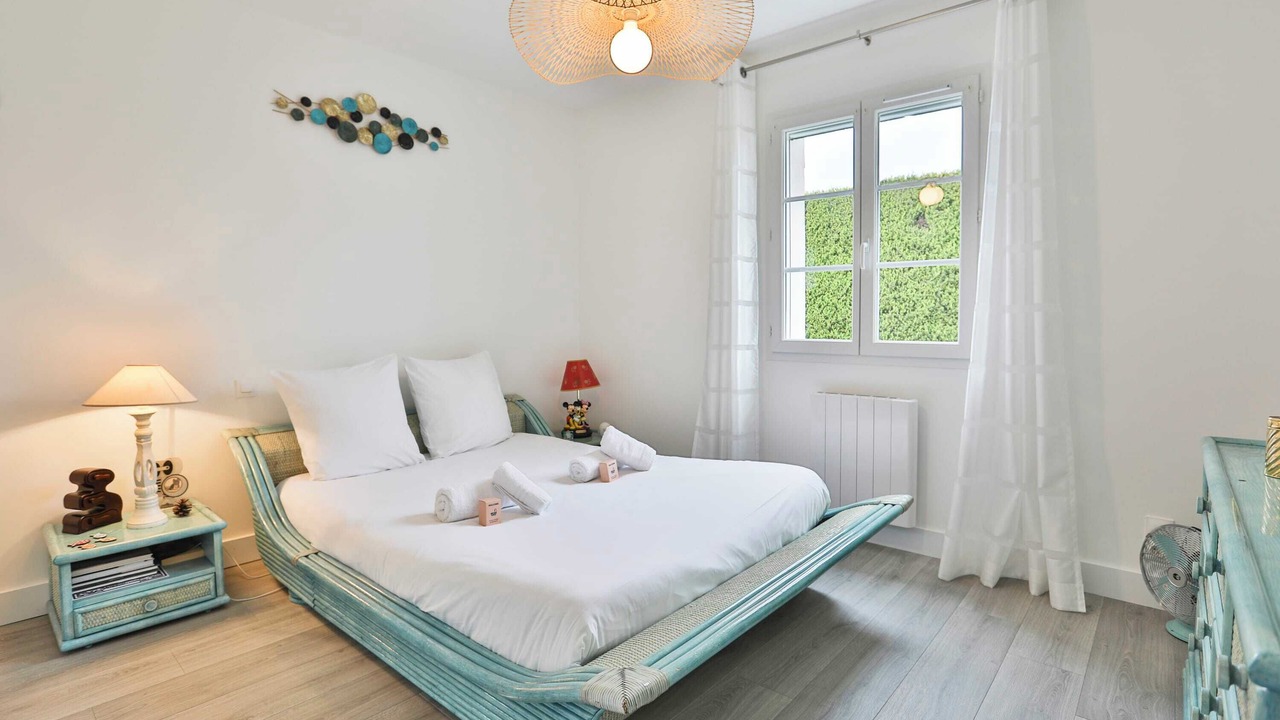Photo of Bedroom in Talmont-Saint-Hilaire