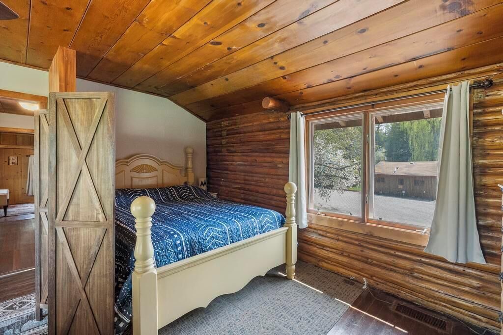 Photo of Bedroom in Indian River