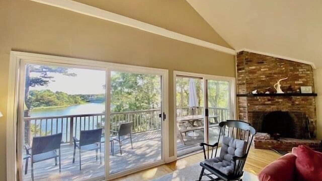 Photo of Livingroom in South Chatham