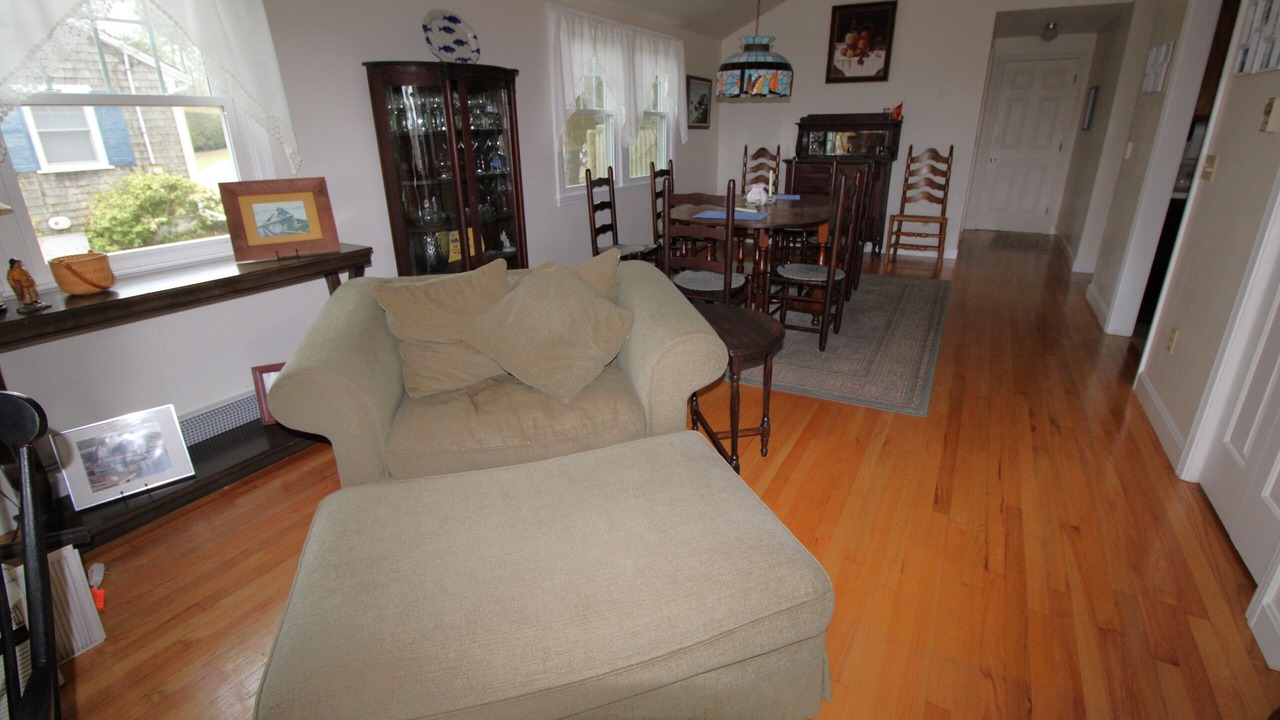 Photo of Livingroom in South Chatham