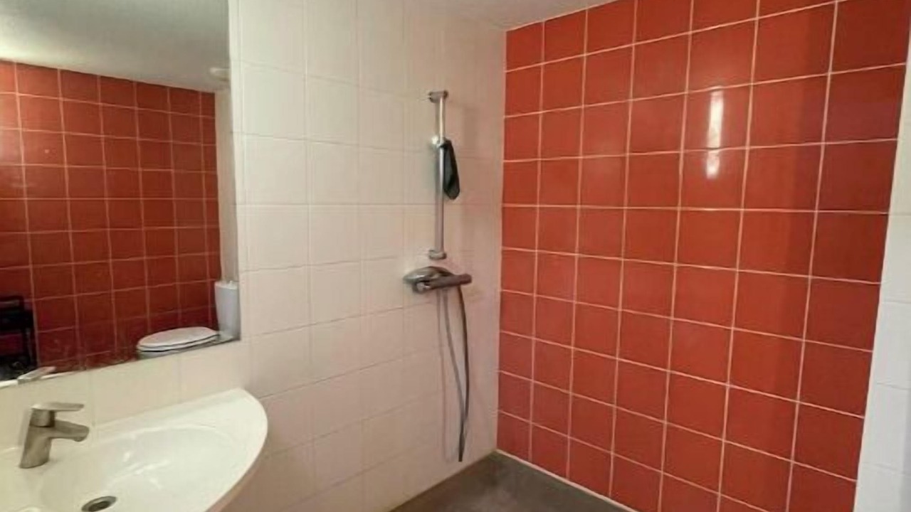 Photo of Bathroom in Aiguerelles