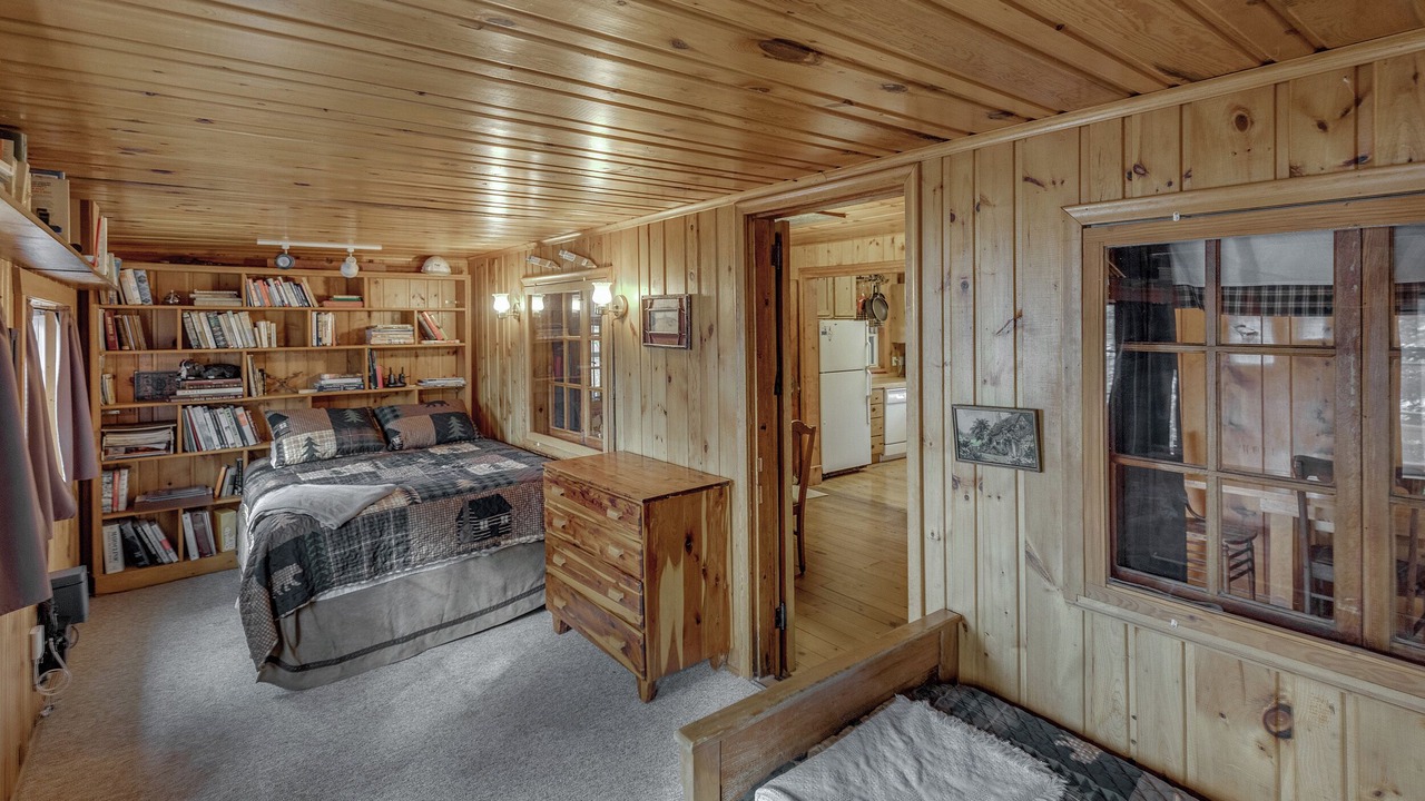 Photo of Bedroom in Remer