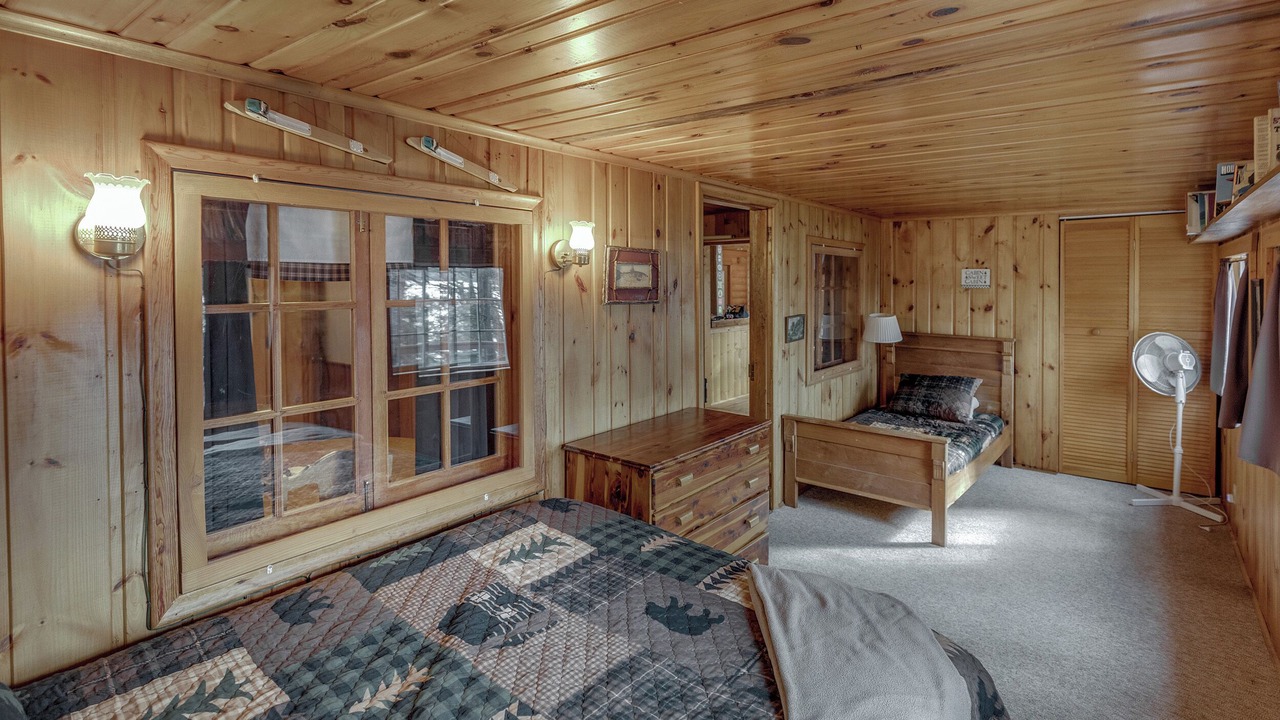 Photo of Bedroom in Remer