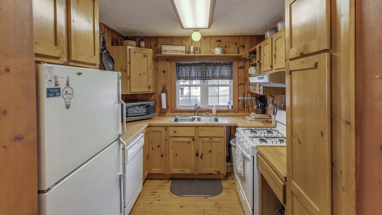 Photo of Kitchen in Remer