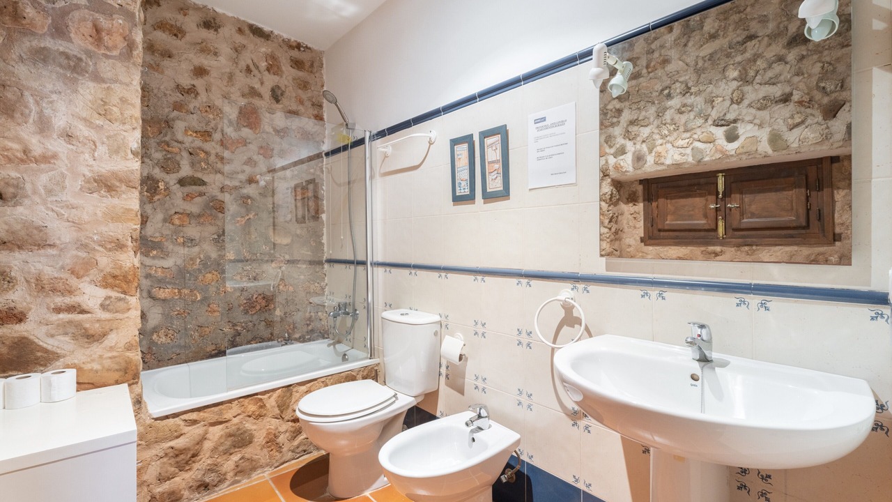 Photo of Bathroom in Altura