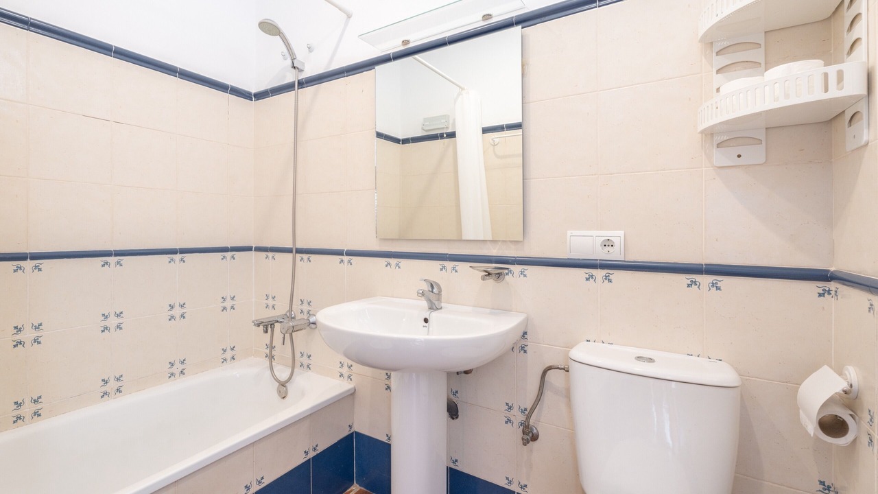 Photo of Bathroom in Altura